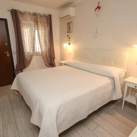 Mabell 3* Civitavecchia