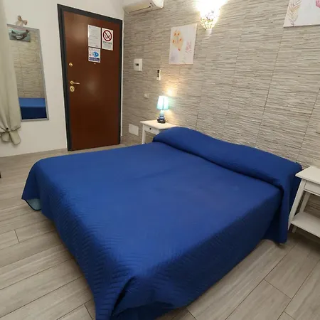 Konukevi Mabell Civitavecchia